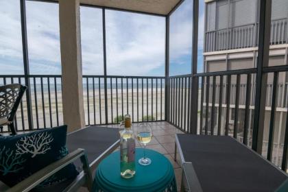 Point PELICAN   Your 5th Floor Beach Front Home Away From Home W Amazing Views